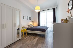 Friendhouse Apartments - Train Station Area