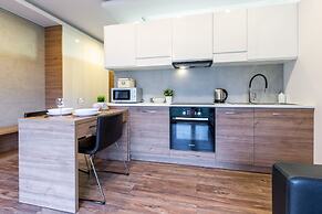 Friendhouse Apartments - Train Station Area