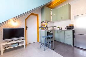 Friendhouse Apartments - Train Station Area