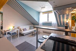 Friendhouse Apartments - Train Station Area