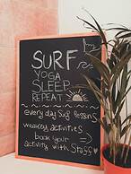 International Surf School & Camp - Hostel