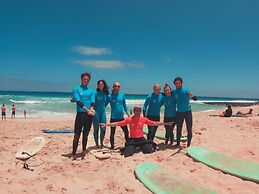 International Surf School & Camp - Hostel