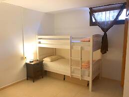 International Surf School & Camp - Hostel