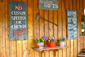 Denali Grizzly Bear Resort