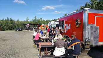 Denali Grizzly Bear Resort