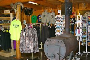 Denali Grizzly Bear Resort