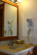 Denali Grizzly Bear Resort