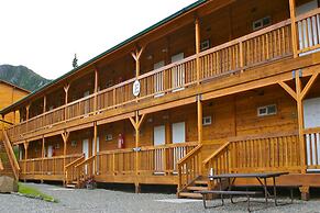 Denali Grizzly Bear Resort