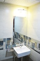 Hotel AK International