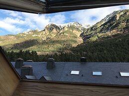 Apartamentos Canfranc 3000