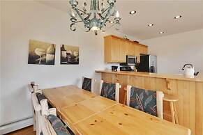 Pines 120 4 Bedroom Plus loft Town House