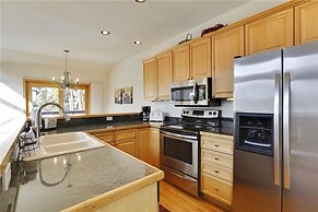 Pines 120 4 Bedroom Plus loft Town House