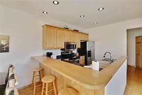 Pines 120 4 Bedroom Plus loft Town House