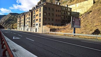 Apartamentos Canillo Les Moles 3000