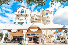 ALL FRIENDS - Hostel