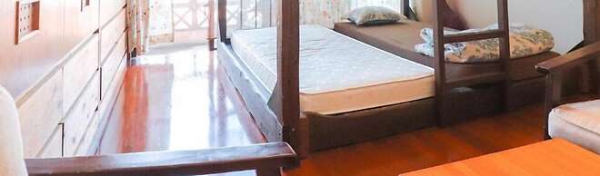 ALL FRIENDS - Hostel