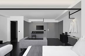 Hotel Mono