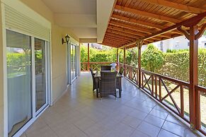 Paradise Town Villa Hazel