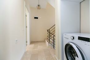 Paradise Town Villa Lisa