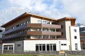 Aparthotel AlpTirol