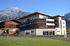 Aparthotel AlpTirol