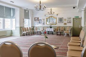 Swan Revived Hotel
