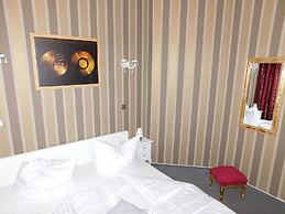 Mason Boutique Hotel