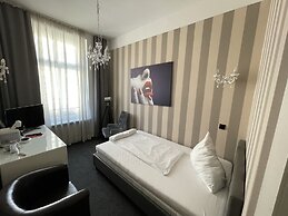 Mason Boutique Hotel