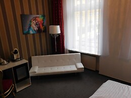 Mason Boutique Hotel