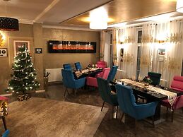 Mason Boutique Hotel