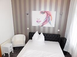 Mason Boutique Hotel