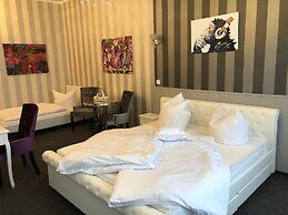 Mason Boutique Hotel