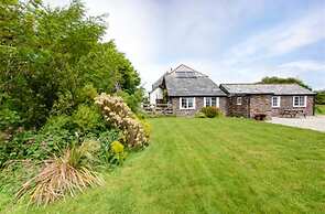 West Bowithick Cottages