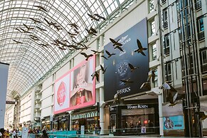 QuickStay - Luxury on Bay St. (Yonge & College)