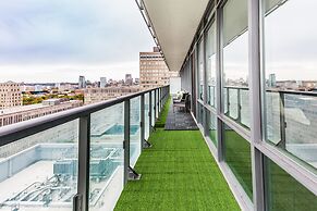 QuickStay - Luxury on Bay St. (Yonge & College)