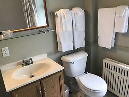 Colonel Williams Inn