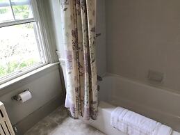 Colonel Williams Inn