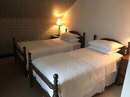 Colonel Williams Inn