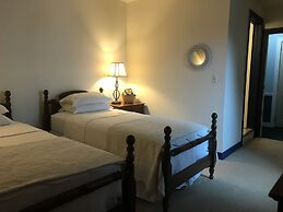 Colonel Williams Inn