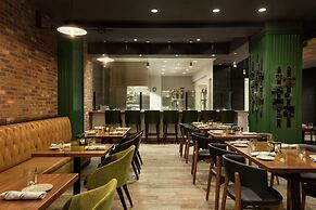 Hotel Saranac Curio Collection By Hilton