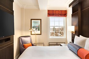 Hotel Saranac Curio Collection By Hilton