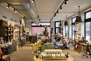 Hotel Saranac Curio Collection By Hilton