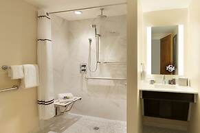 Hotel Saranac Curio Collection By Hilton