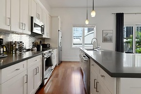 Roami at Factors Row