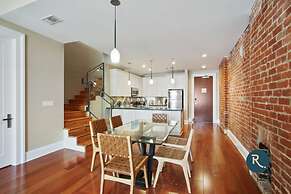 Roami at Factors Row