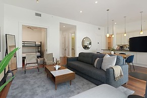 Roami at Factors Row