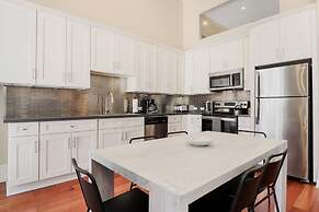 Roami at Factors Row