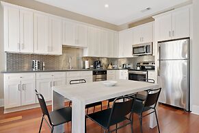 Roami at Factors Row