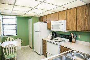 South Seas Tower 4 605