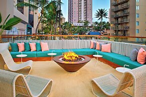 The Laylow Waikiki, Autograph Collection